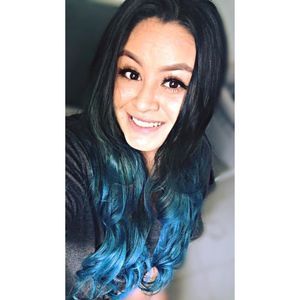 Meet your Posher, Vicky